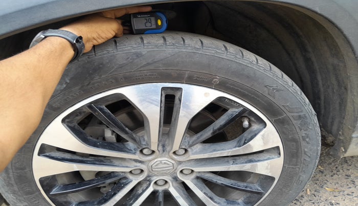 2021 MG HECTOR SHARP 1.5 PETROL CVT, Petrol, Automatic, 51,000 km, tyre