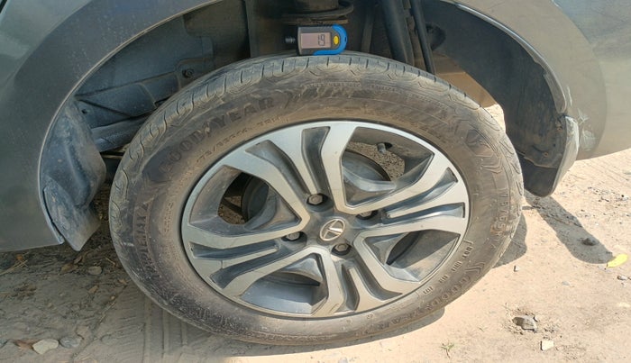 2022 Tata TIGOR XZ PLUS CNG, Petrol, Manual, 56,666 km, tyre