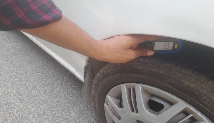 2014 Hyundai Santro Xing GL PLUS, Petrol, Manual, 61,818 km, tyre