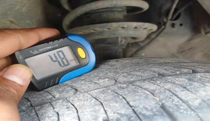 2017 Hyundai Creta E PLUS 1.4 DIESEL, Diesel, Manual, 2,11,251 km, tyre