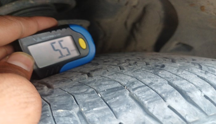 2017 Hyundai Creta E PLUS 1.4 DIESEL, Diesel, Manual, 2,11,251 km, tyre