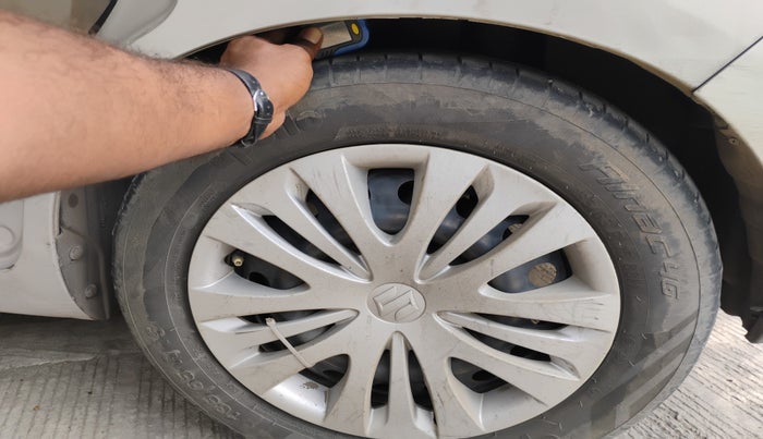 2012 Maruti Ertiga VDI, Diesel, Manual, 2,55,701 km, tyre