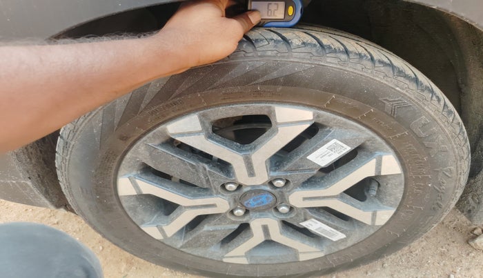 2024 Hyundai EXTER SX(O) CONNECT 1.2 AMT, Petrol, Automatic, 2,020 km, tyre
