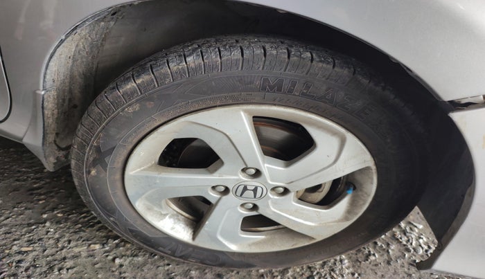 2015 Honda City 1.5L I-VTEC V MT, Petrol, Manual, 69,635 km, tyre