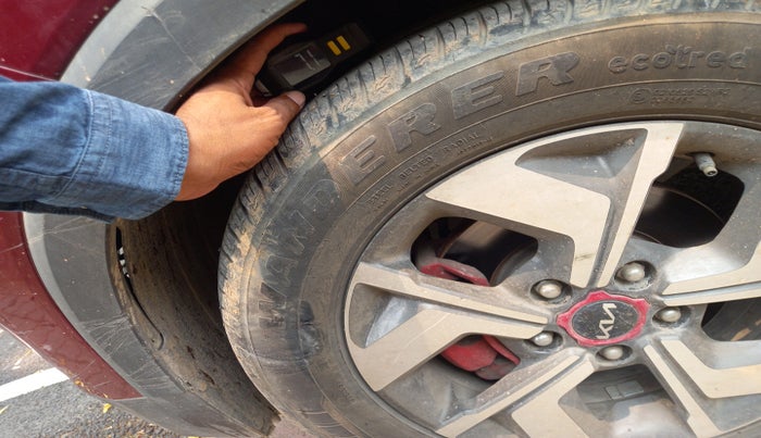 2021 KIA SONET GTX PLUS 1.5 AT, Diesel, Automatic, 27,265 km, tyre