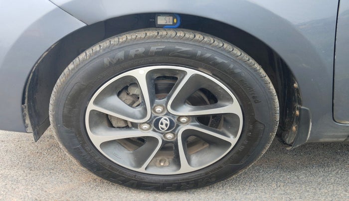 2017 Hyundai Grand i10 ASTA 1.2 KAPPA VTVT, Petrol, Manual, 44,704 km, tyre