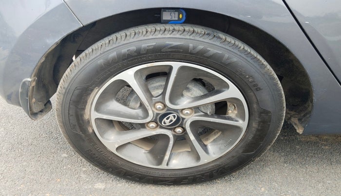 2017 Hyundai Grand i10 ASTA 1.2 KAPPA VTVT, Petrol, Manual, 44,704 km, tyre