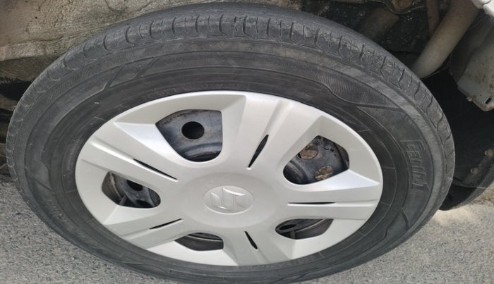2015 Maruti Wagon R 1.0 VXI, Petrol, Manual, 1,27,049 km, tyre