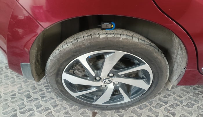 2024 Toyota Glanza V AMT, Petrol, Automatic, 16,075 km, tyre