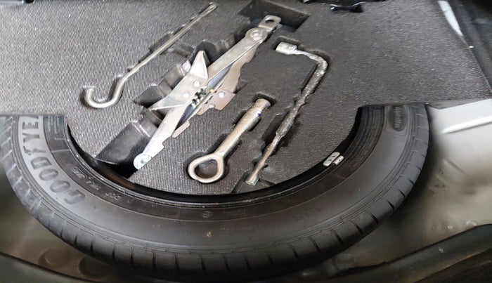 2020 Honda WR-V 1.2L I-VTEC VX MT, Petrol, Manual, 7,406 km, tyre