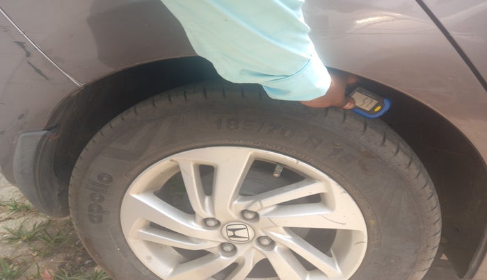 2015 Honda Jazz 1.2L I-VTEC V, Petrol, Manual, 46,351 km, tyre