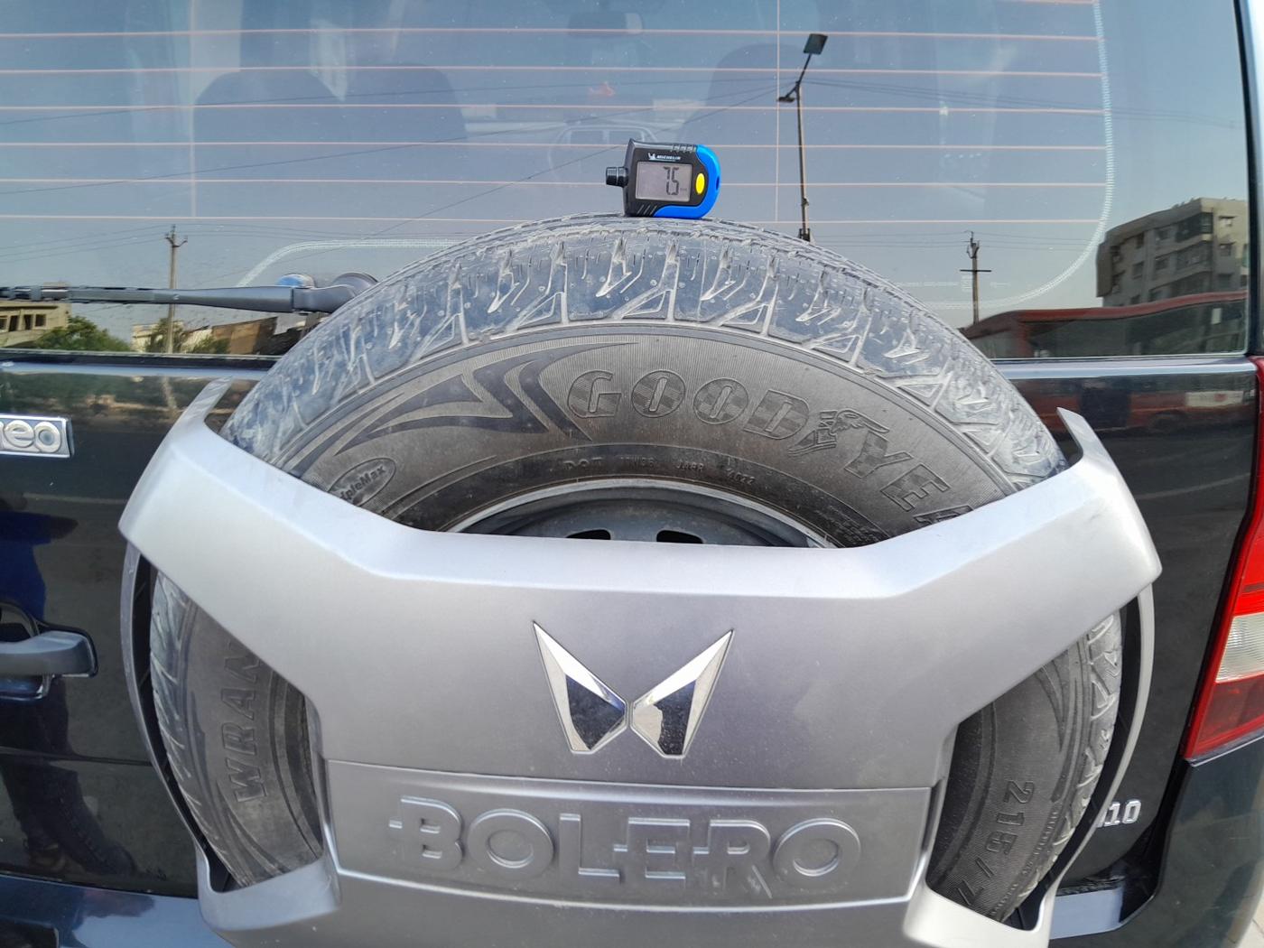 2022 Mahindra BOLERO NEO N 10 (O), Diesel, Manual, 53,870 km, tyre