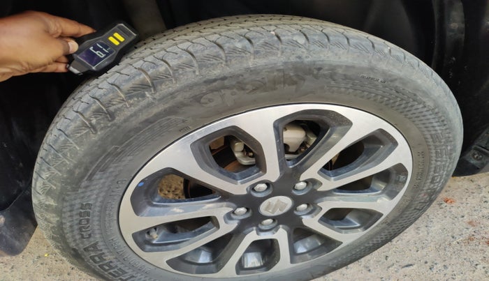 2023 Maruti Grand Vitara SIGMA SMART HYBRID, Petrol, Manual, 23,330 km, tyre