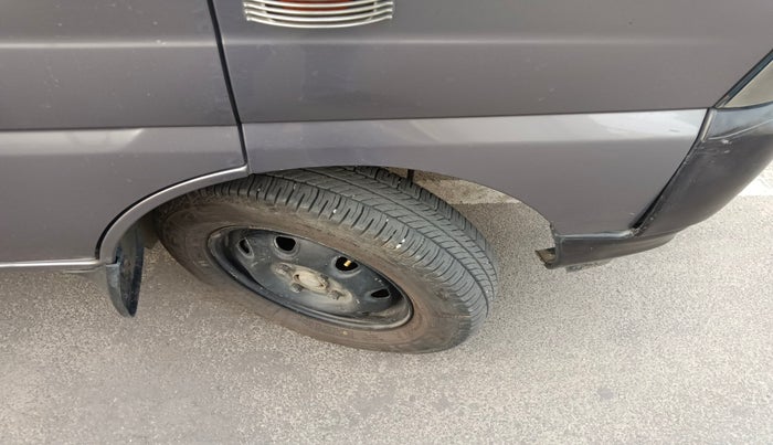 2019 Maruti Eeco 5 STR CNG WITH HTR, Petrol, Manual, 66,501 km, tyre