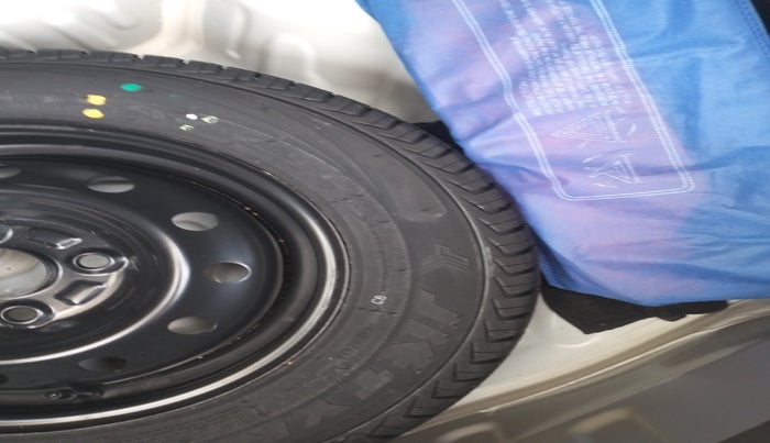 2023 Maruti Alto K10 VXI PLUS, Petrol, Manual, 15,294 km, tyre