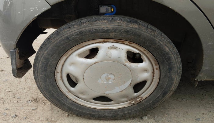 2012 Chevrolet Beat LS DIESEL, Diesel, Manual, 37,302 km, tyre