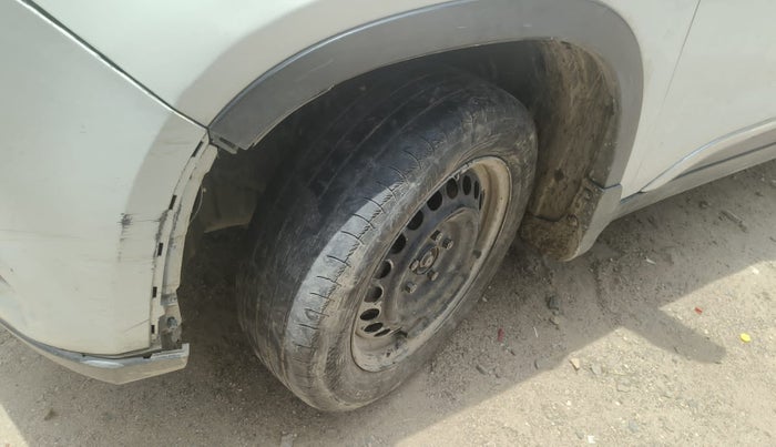 2019 Maruti Vitara Brezza VDI, Diesel, Manual, 1,39,259 km, tyre