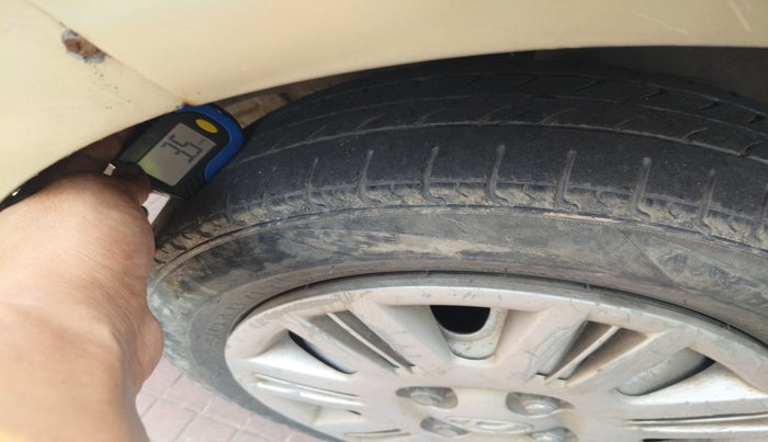 2011 Hyundai Santro Xing GLS, Petrol, Manual, 1,17,068 km, tyre