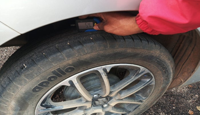 2020 Maruti Swift ZXI PLUS, Petrol, Manual, 20,242 km, tyre