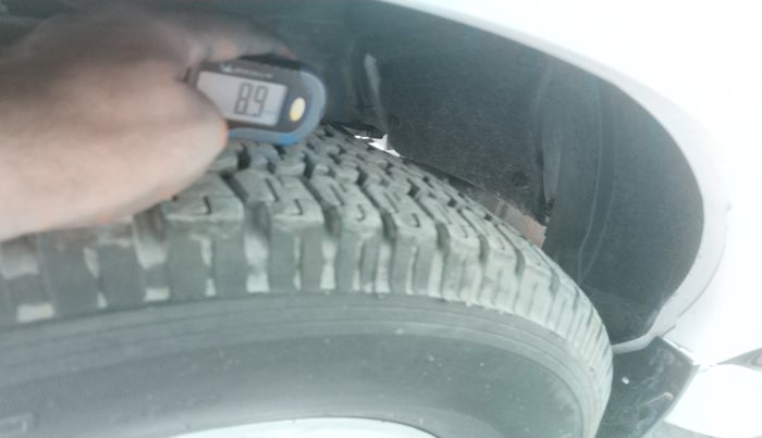 2013 Tata Safari Storme 2.2 VX 4X2, Diesel, Manual, 1,13,058 km, tyre