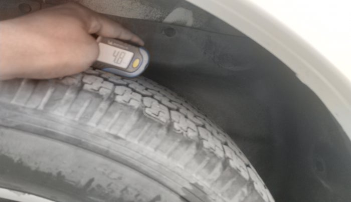 2013 Tata Safari Storme 2.2 VX 4X2, Diesel, Manual, 1,13,058 km, tyre