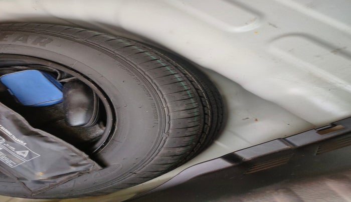 2021 KIA SONET HTK 1.2, Petrol, Manual, 23,702 km, tyre