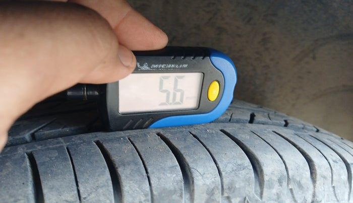 2012 Honda City 1.5L I-VTEC E MT, Petrol, Manual, 1,83,986 km, tyre