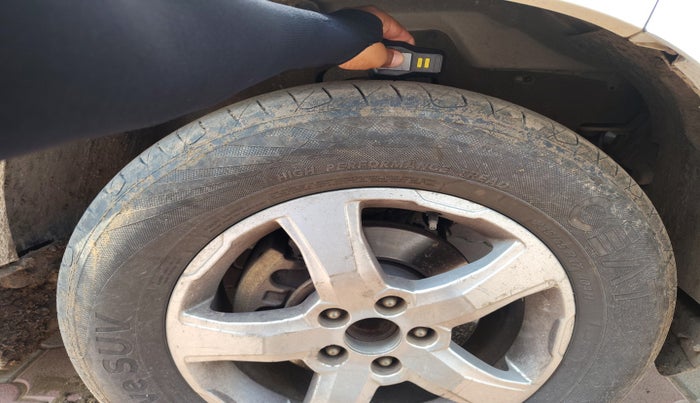 2020 Mahindra Scorpio S5, Diesel, Manual, 2,25,639 km, tyre