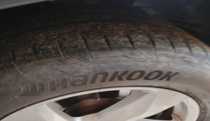 2023 Audi Q3 40 TFSI Technology, Petrol, Automatic, 30,070 km, tyre