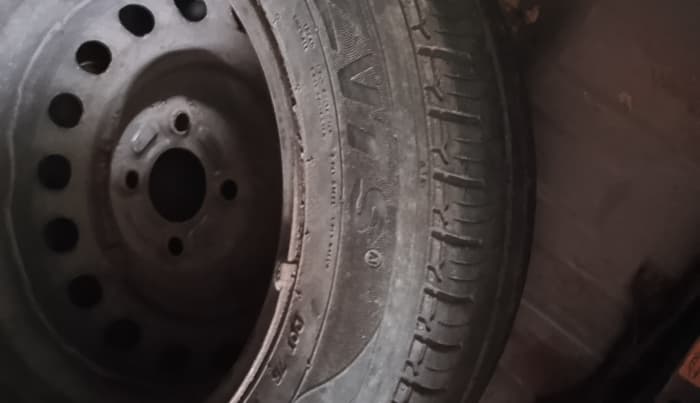 2011 Nissan Sunny XE, Petrol, Manual, 83,039 km, tyre