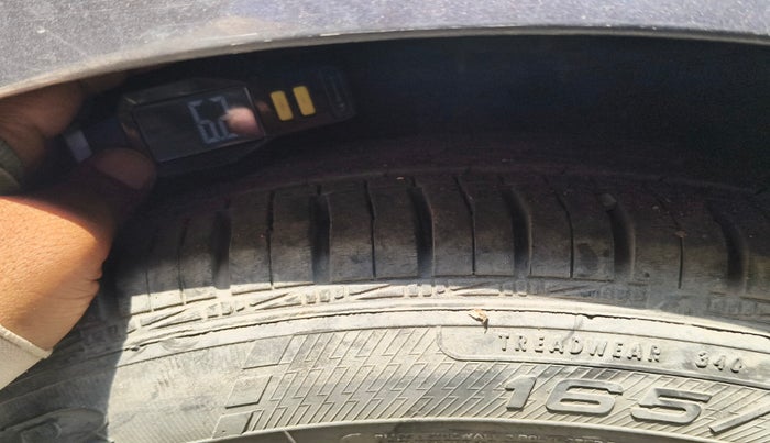 2015 Hyundai Grand i10 SPORTZ 1.2 KAPPA VTVT, Petrol, Manual, 21,038 km, tyre