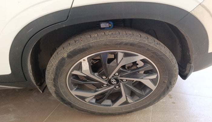 2021 Hyundai Creta SX 1.5 PETROL, Petrol, Manual, 46,499 km, tyre