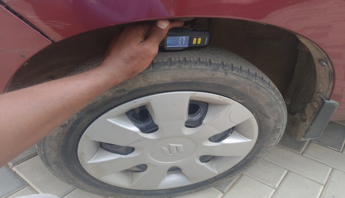 2016 Maruti Alto K10 VXI AMT, Petrol, Automatic, 79,101 km, tyre