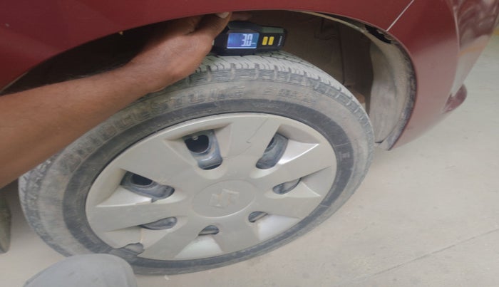 2016 Maruti Alto K10 VXI AMT, Petrol, Automatic, 79,101 km, tyre