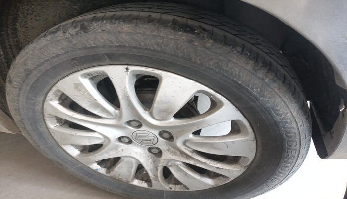2015 Maruti Baleno ALPHA PETROL 1.2, Petrol, Manual, 1,26,860 km, tyre
