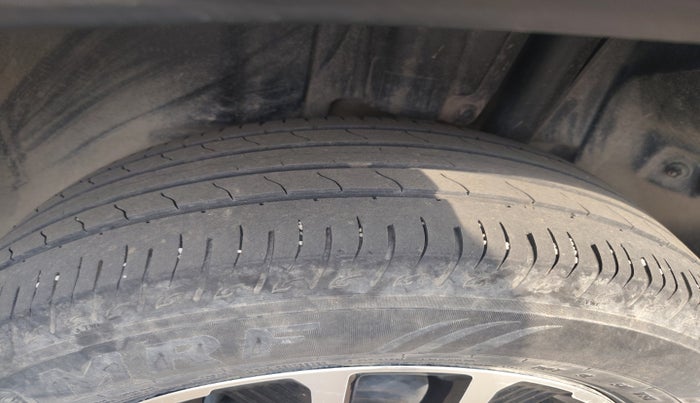 2021 Toyota URBAN CRUISER PREMIUM GRADE AT, Petrol, Automatic, 68,042 km, tyre