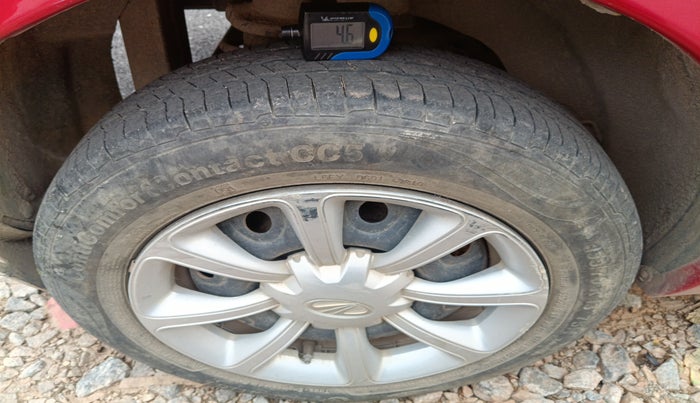 2013 Mahindra E2O T2, Electric, Automatic, 73,344 km, tyre