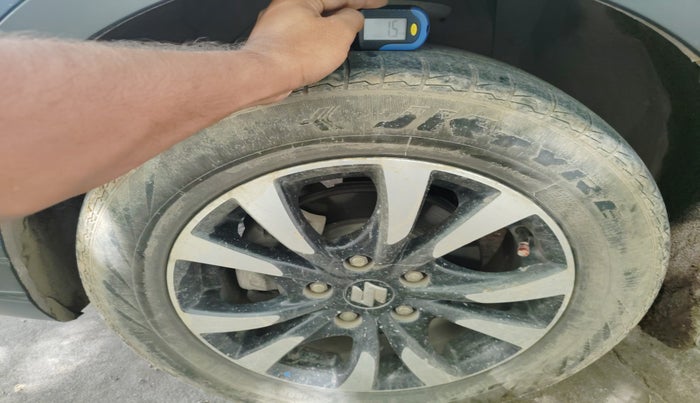 2018 Maruti S Cross ZETA 1.3, Diesel, Manual, 78,700 km, tyre