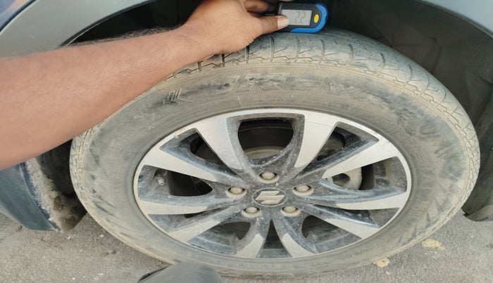 2018 Maruti S Cross ZETA 1.3, Diesel, Manual, 78,700 km, tyre