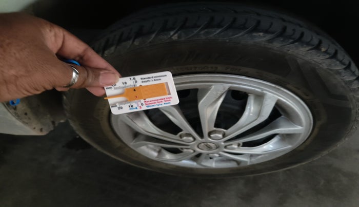 2014 Datsun Go T, Petrol, Manual, 95,675 km, tyre