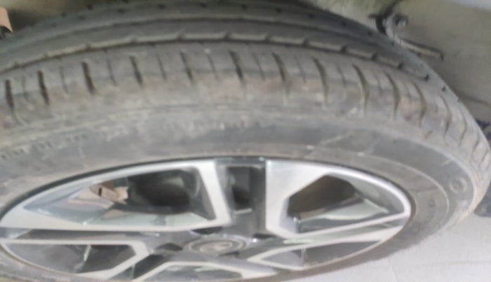 2023 Tata Tiago XZ PLUS PETROL, Petrol, Manual, 5,367 km, tyre