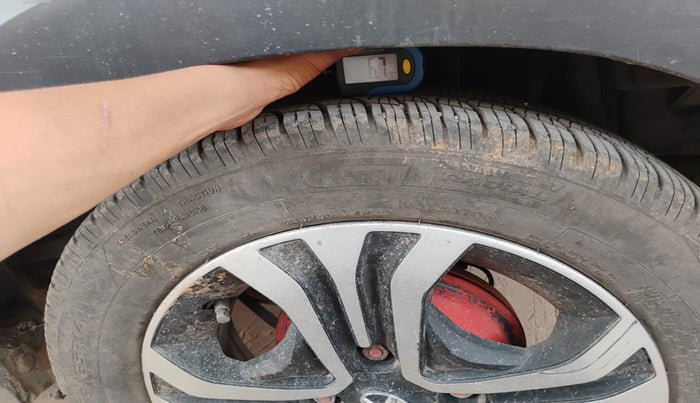 2019 Tata TIAGO NRG PETROL, Petrol, Manual, 52,297 km, tyre