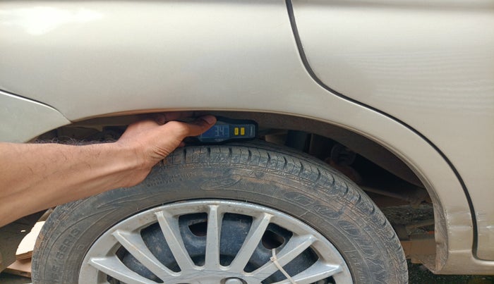 2011 Maruti Alto K10 VXI, Petrol, Manual, 1,07,476 km, tyre