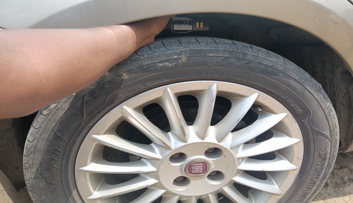 2011 Fiat Linea T JET, Petrol, Manual, 52,674 km, tyre