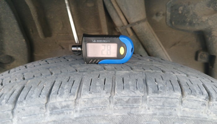 2012 Renault Duster 110 PS RXZ DIESEL, Diesel, Manual, 1,00,156 km, tyre