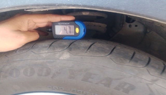 2016 Hyundai Creta SX PLUS AT 1.6 DIESEL, Diesel, Automatic, 1,07,759 km, tyre