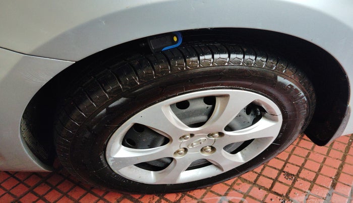 2014 Hyundai Verna FLUIDIC 1.4 VTVT, Petrol, Manual, 51,719 km, tyre