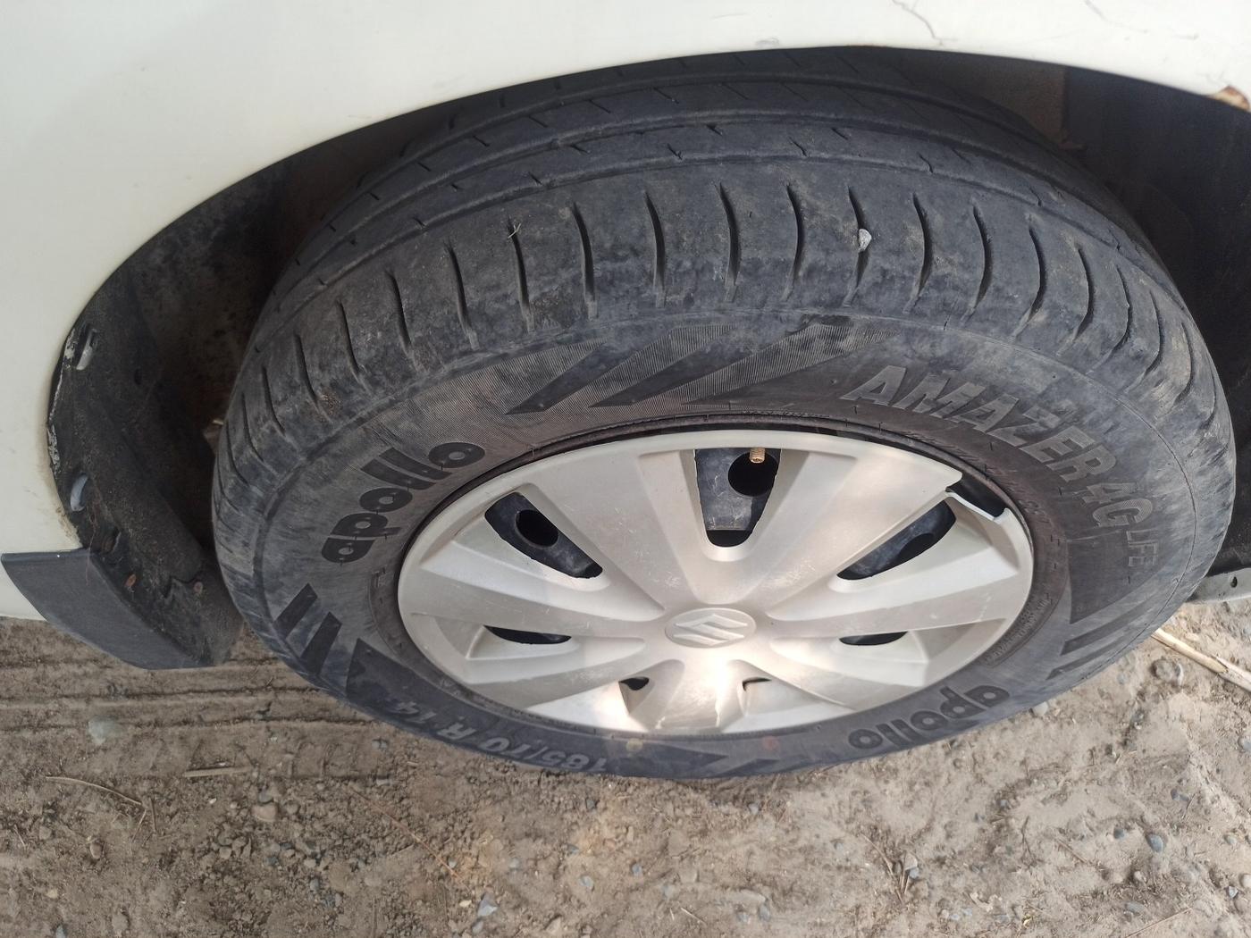 2012 Maruti Swift Dzire VDI, Diesel, Manual, 1,37,267 km, tyre