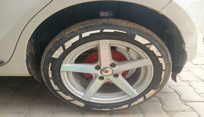 2021 Maruti Swift VXI, Petrol, Manual, 58,137 km, tyre