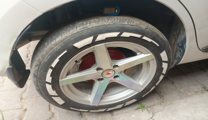 2021 Maruti Swift VXI, Petrol, Manual, 58,137 km, tyre